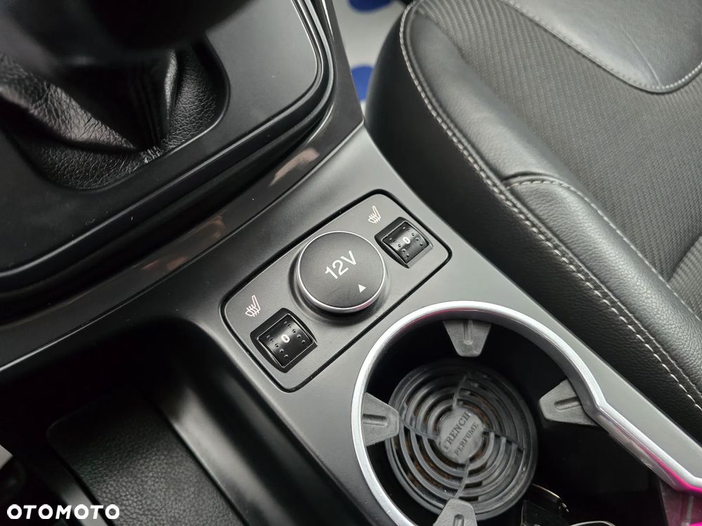 Ford Kuga 2.0 TDCi 4x4 Champions Edition - 35