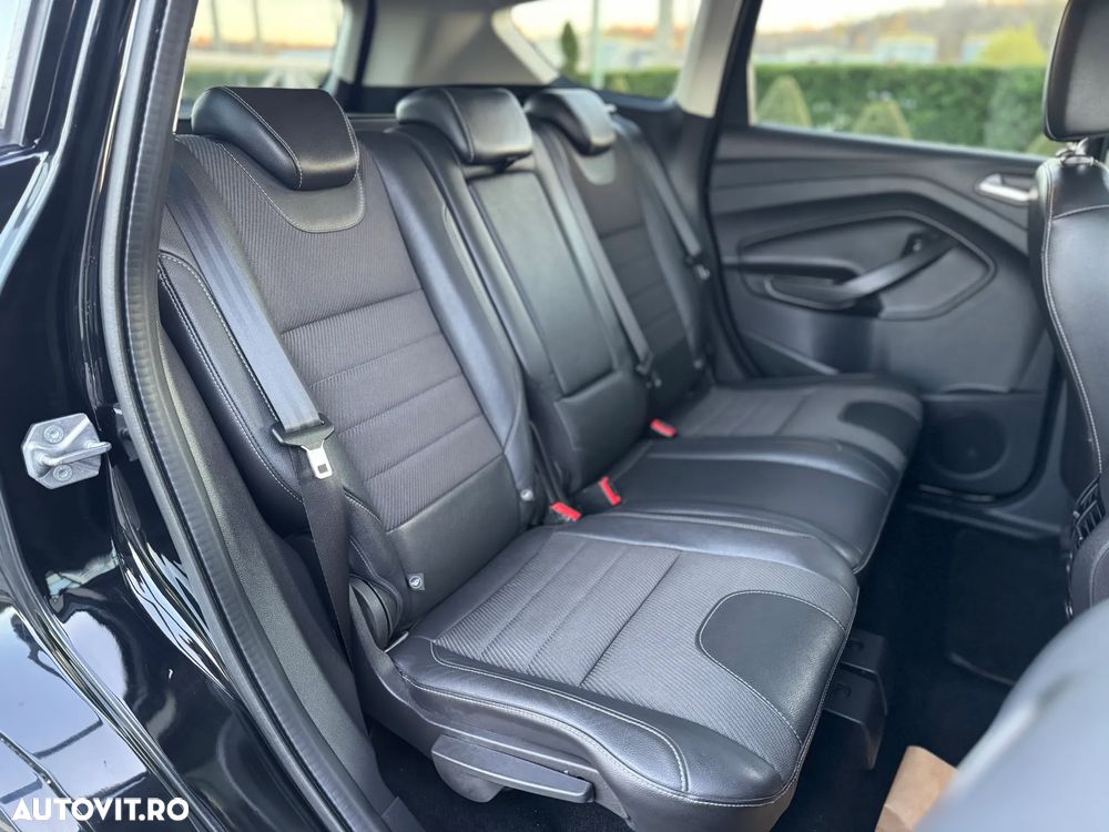 Ford Kuga 2.0 TDCi 4WD Powershift Individual - 8