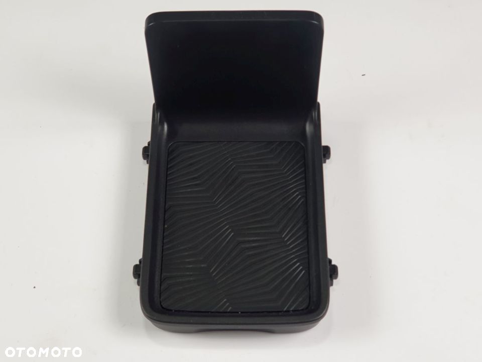 Podstawka HONDA CR V od 2019 roku - 3