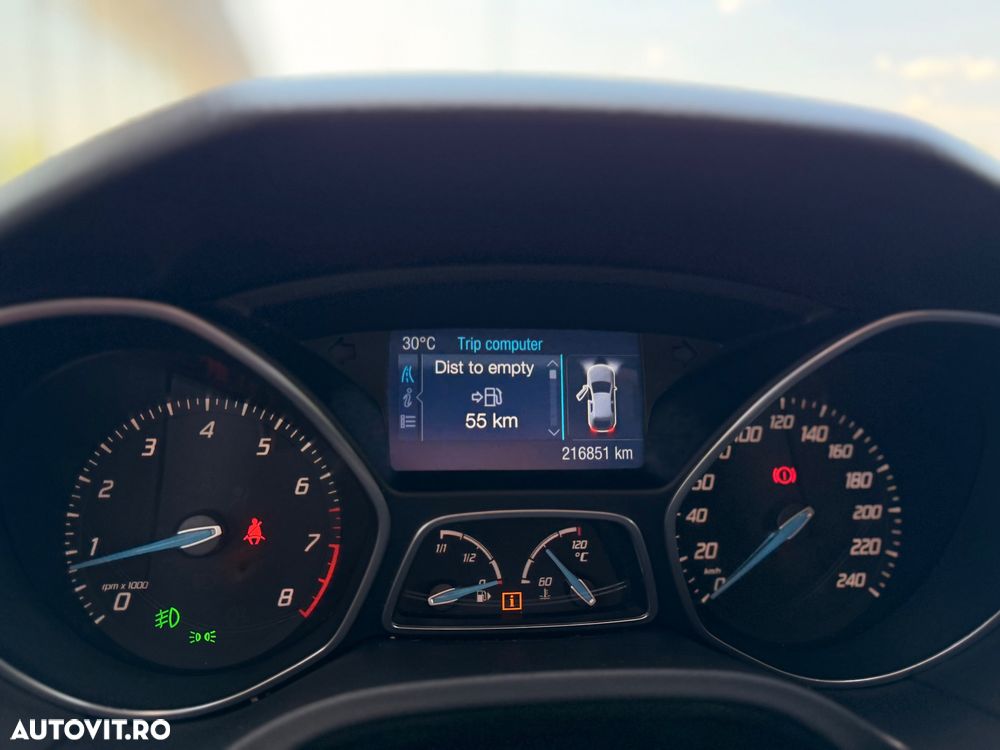 Ford Focus 1.6 EcoBoost Start-Stopp-System Titanium - 28