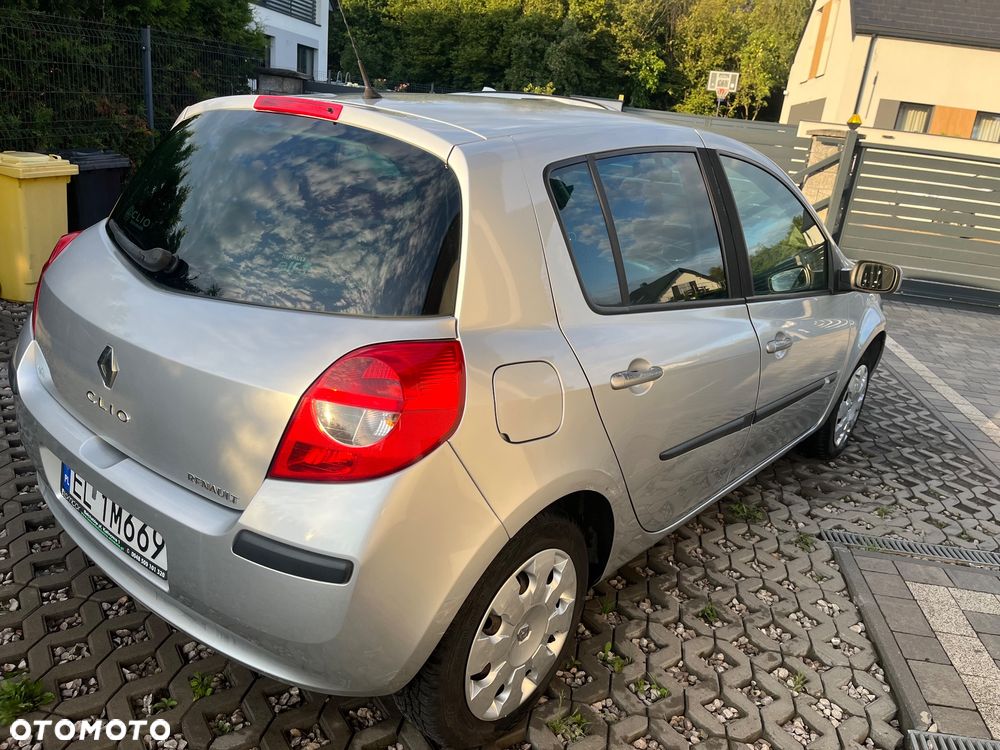 Renault Clio 1.6 16V Exception - 8
