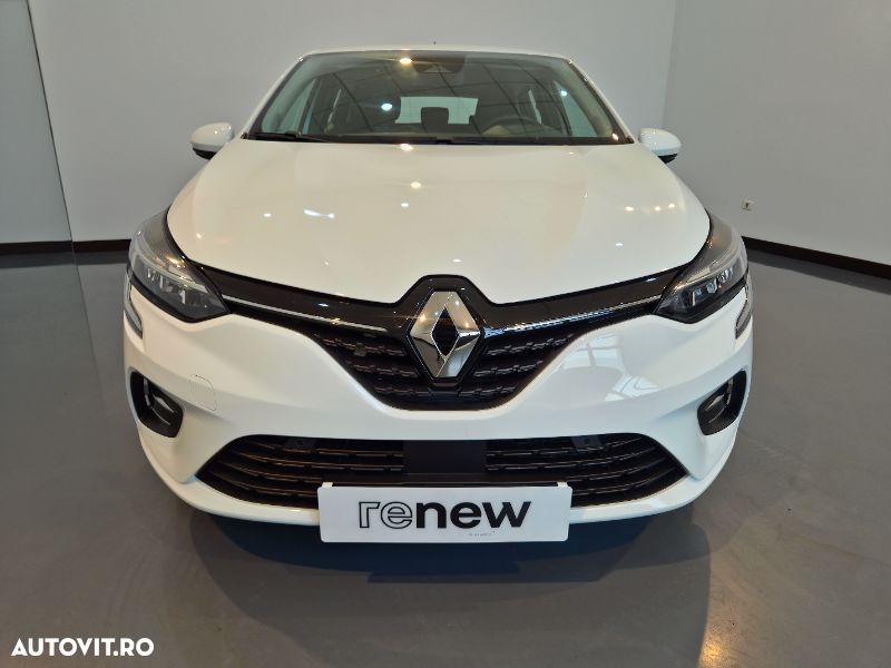 Renault Clio - 23