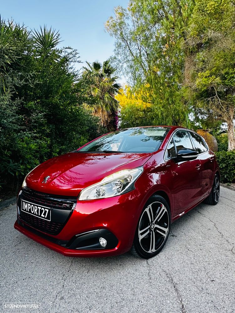 Peugeot 208 1.2 PureTech GT Line - 3