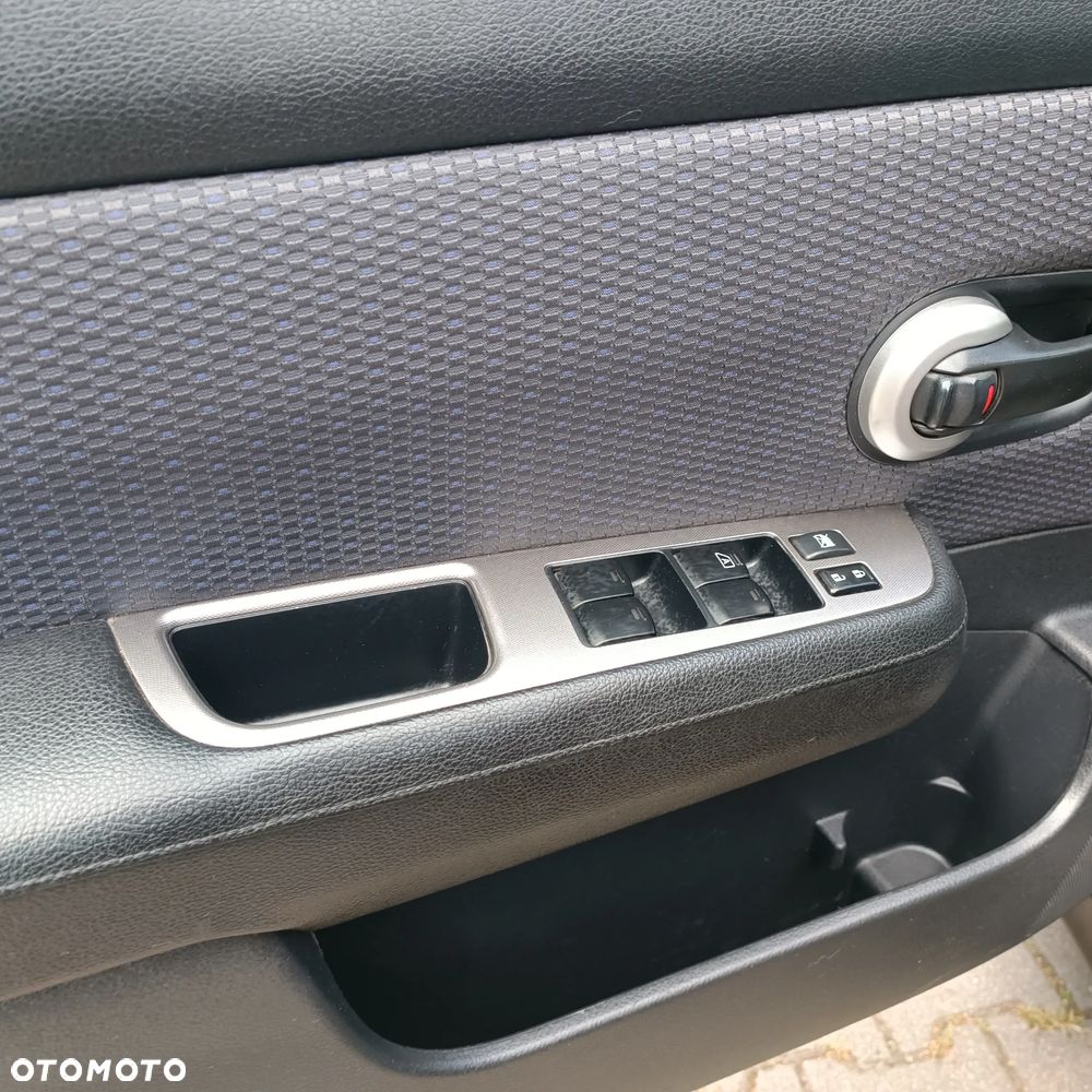 Nissan Tiida 1.6 Visia AC/CD - 14