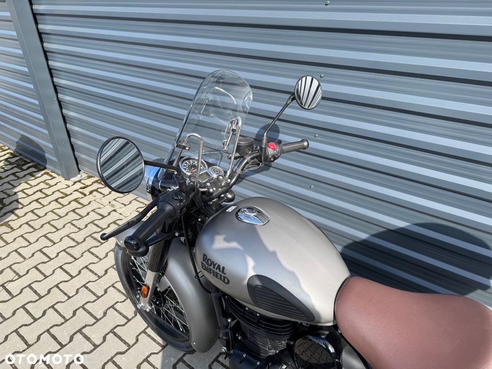 Royal Enfield Classic - 10