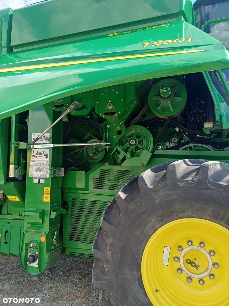 John Deere T550i - 9