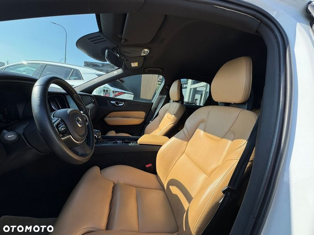 Volvo XC 60 D4 AWD Inscription - 11