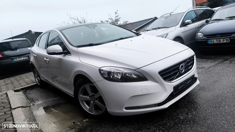 Volvo V40 1.6 D2 Eco Momentum - 9