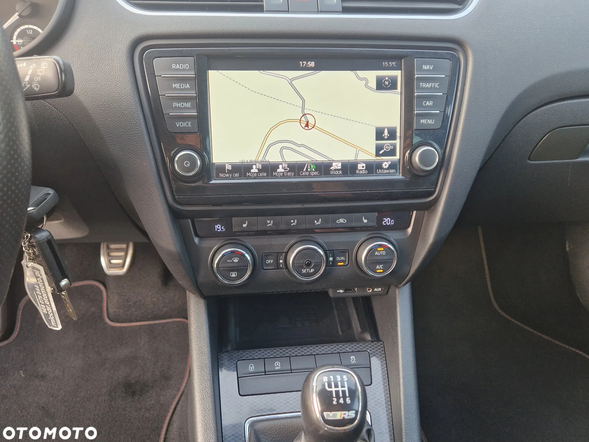 Skoda Octavia Combi 2.0 TDI (Green tec) RS - 22