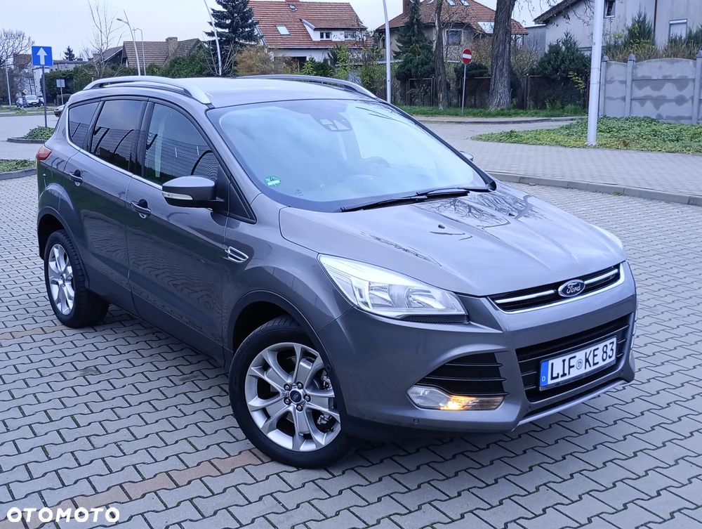 Ford Kuga 2.0 TDCi FWD Titanium - 4