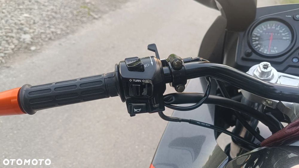 Honda CBR - 22