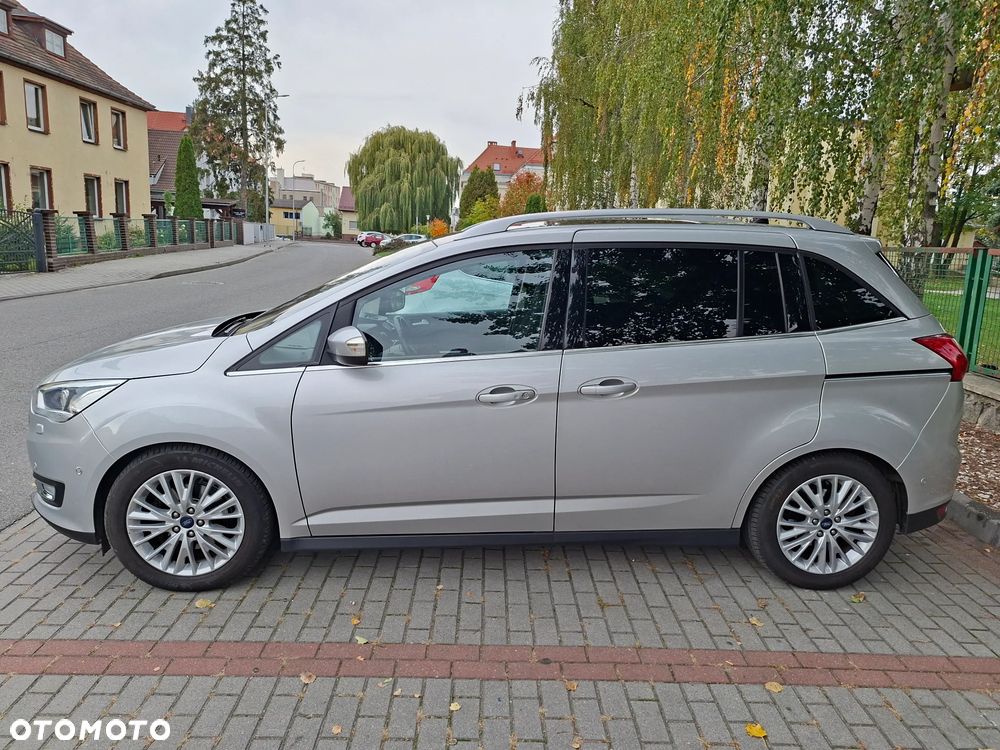 Ford Grand C-MAX - 3