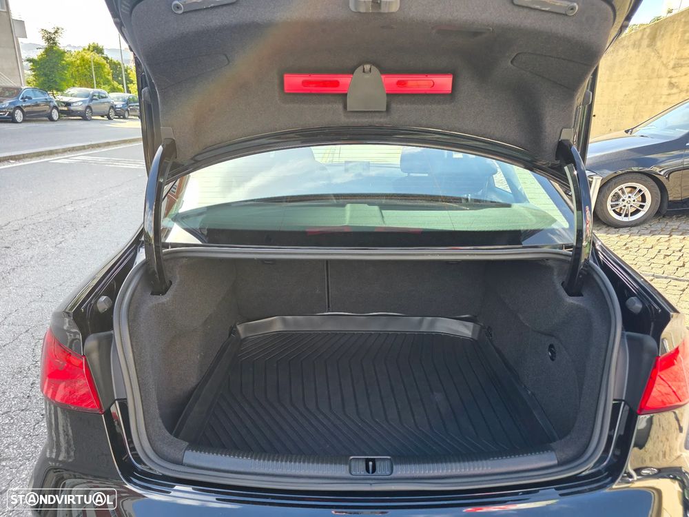 Audi A3 Limousine 1.6 TDI Sport - 31