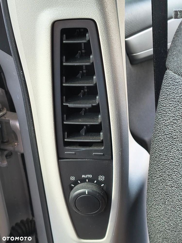 Citroën C4 Picasso - 17
