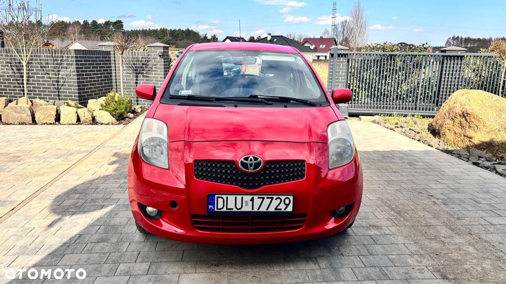 Toyota Yaris - 3
