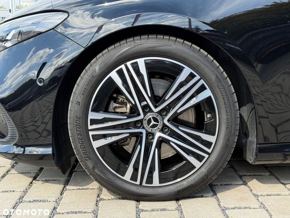 Mercedes-Benz CLA 200 mHEV 8G-DCT - 13