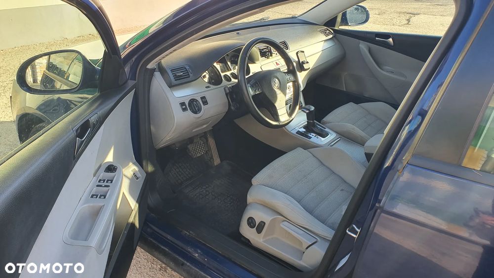 Volkswagen Passat 2.0 TDI Comfortline Optimum DSG - 41