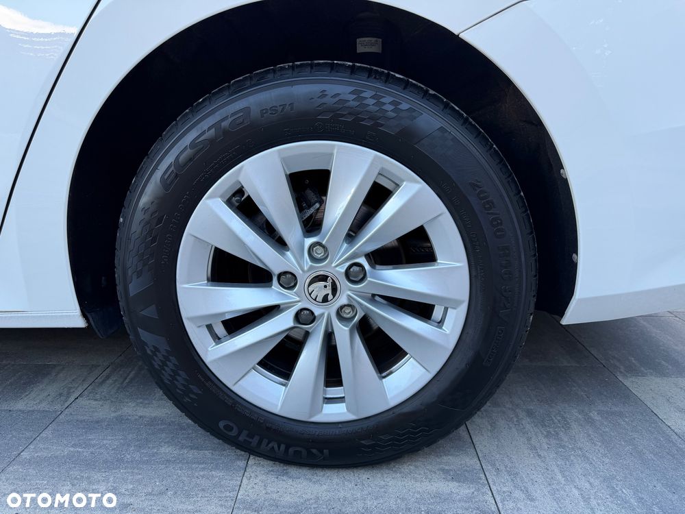 Skoda Octavia 1.5 TSI Essence - 19
