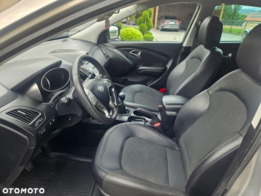 Hyundai ix35 - 11