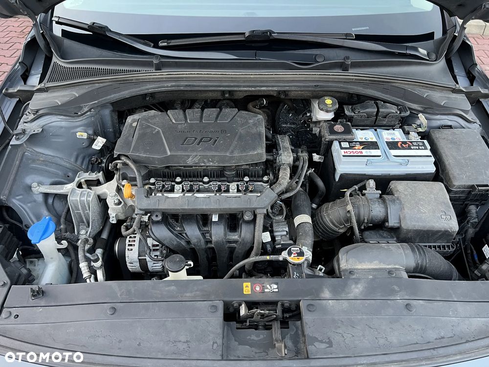 Hyundai i30 1.5 DPI Classic + - 28