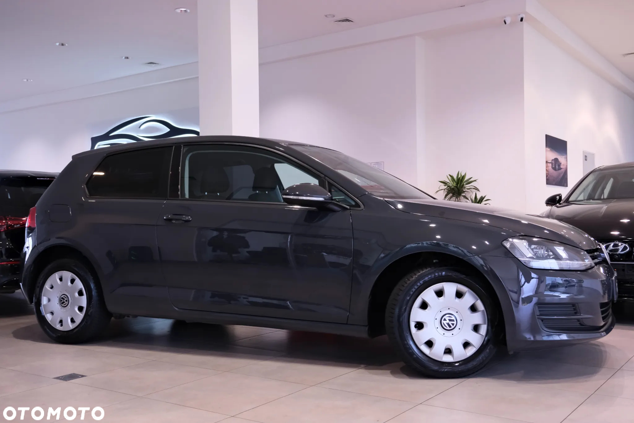 Volkswagen Golf 1.6 TDI BlueMotion Technology Cup - 4