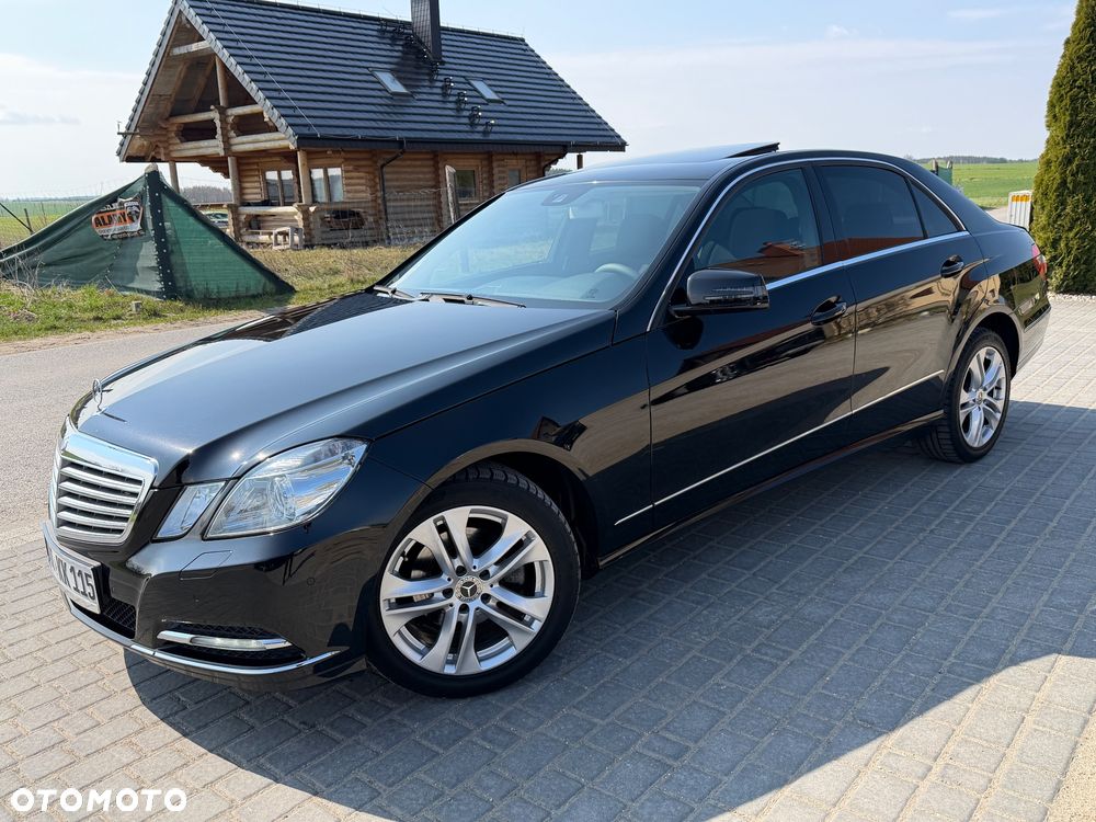Mercedes-Benz Klasa E 200 CGI BlueEFFICIENCY 7G-TRONIC Elegance - 19