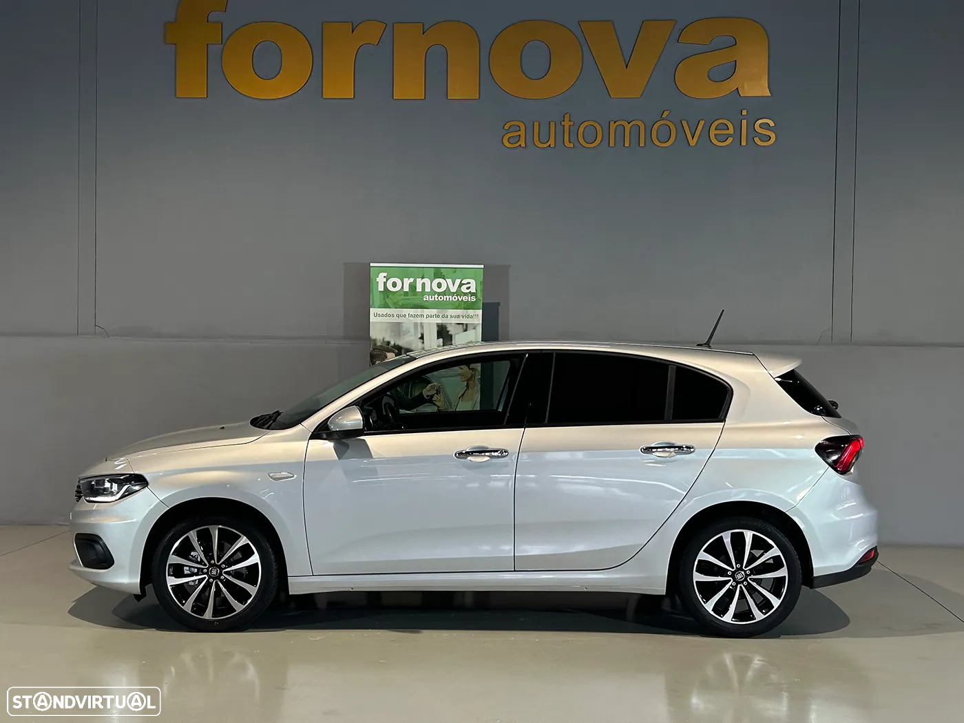 Fiat Tipo 1.3 M-Jet Lounge J17 - 9