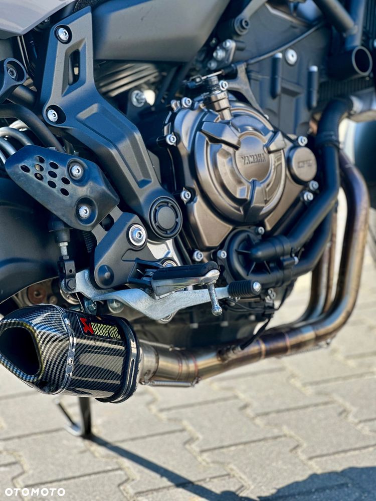 Yamaha MT - 6