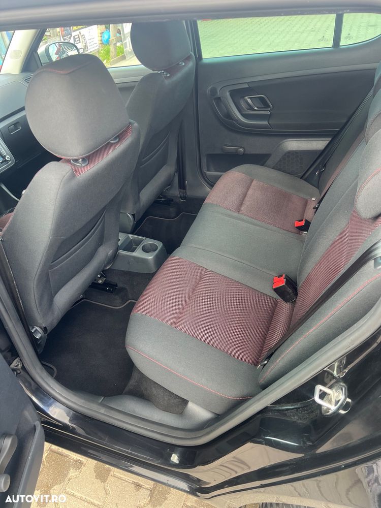 Skoda Fabia 1.2 TSI Monte Carlo - 10