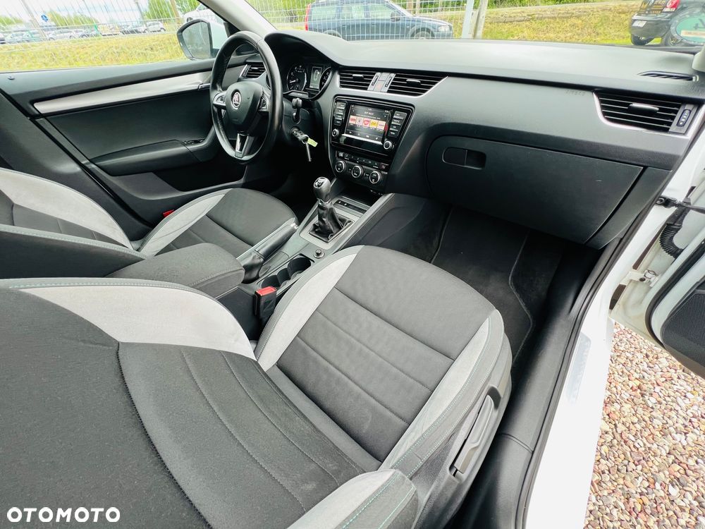 Skoda Octavia 1.2 TSI Joy - 11