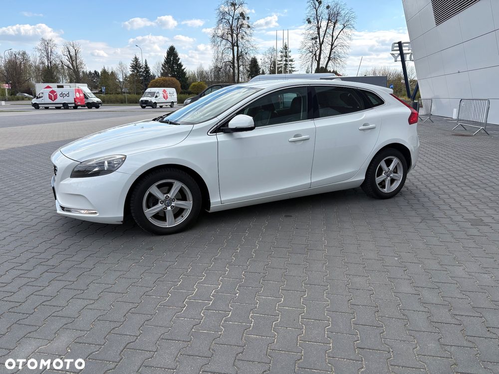 Volvo V40 D2 Summum - 8