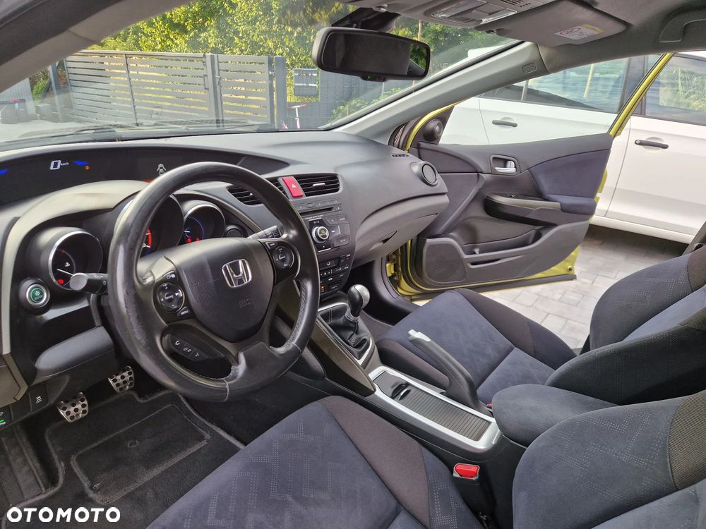 Honda Civic 1.8 Sport - 11