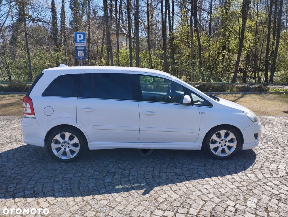 Opel Zafira 1.7 CDTI Sport - 13
