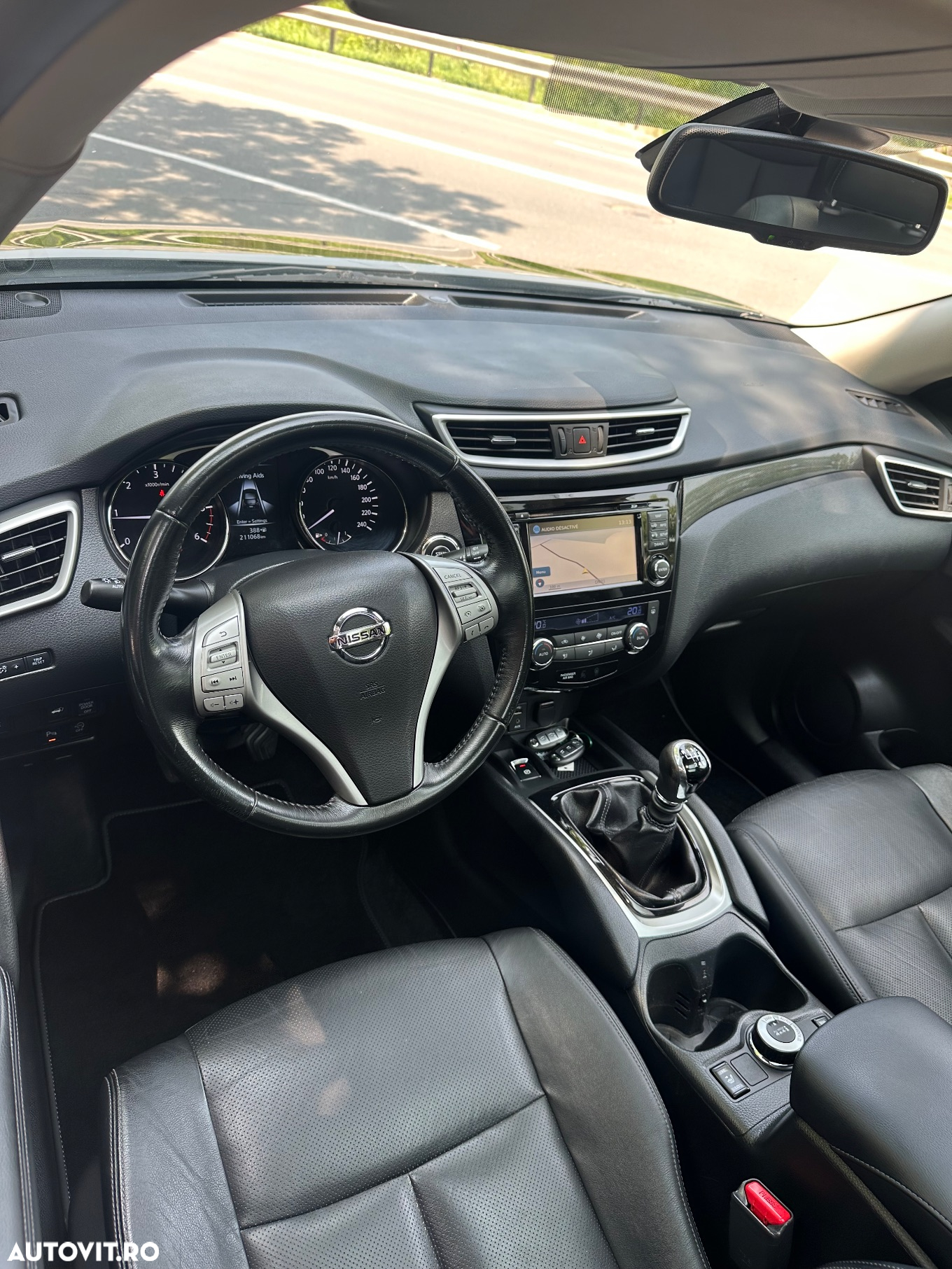 Nissan X-Trail 1.6 dCi ALL-MODE 4x4i Tekna - 9
