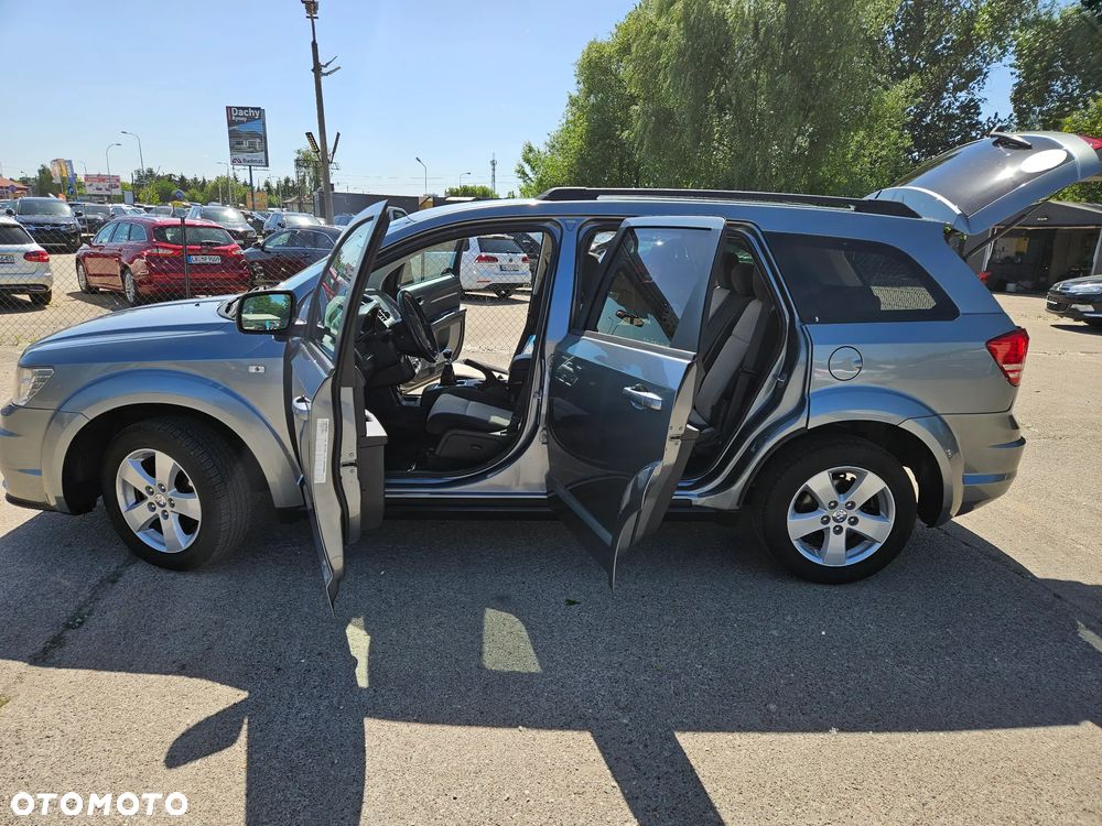 Dodge Journey 2.0 CRD SXT - 9