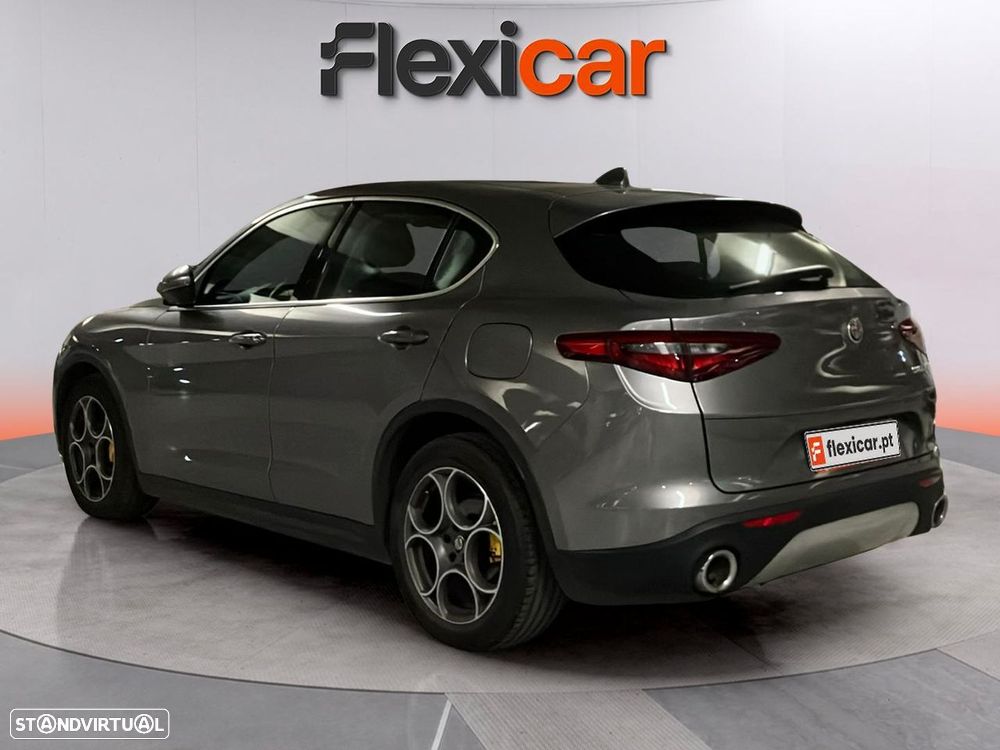 Alfa Romeo Stelvio 2.2 D Super AT8 - 5