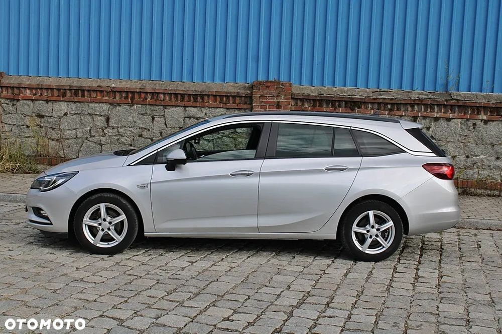 Opel Astra - 10