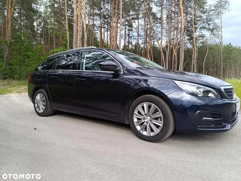 Peugeot 308 1.2 PureTech Business Line S&S - 29
