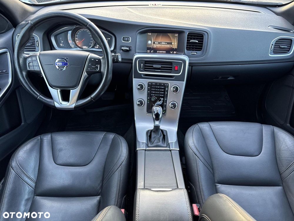 Volvo V60 - 22
