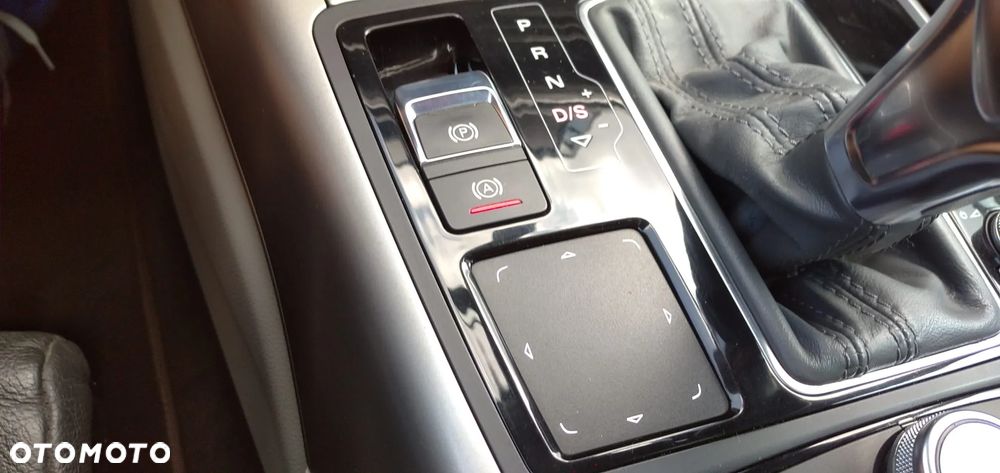 Audi A6 Avant 2.0 TDI Multitronic - 28