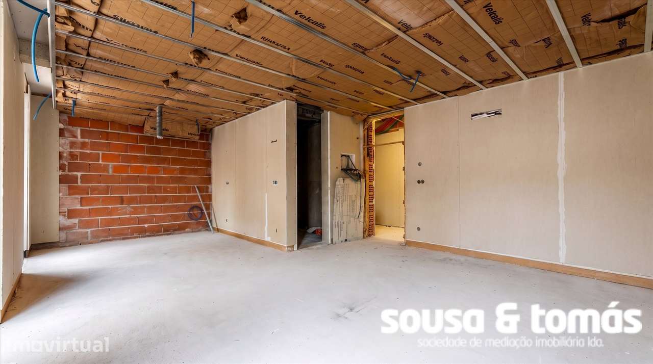 Apartamento T0 Venda em Leiria, Pousos, Barreira e Cortes,Leiria - Grande imagem: 3/16