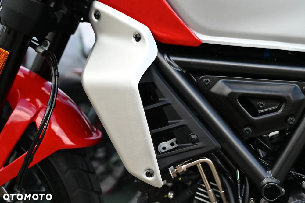 Ducati Scrambler - 35