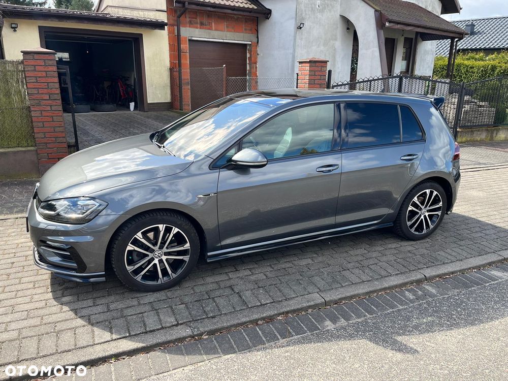 Volkswagen Golf - 21