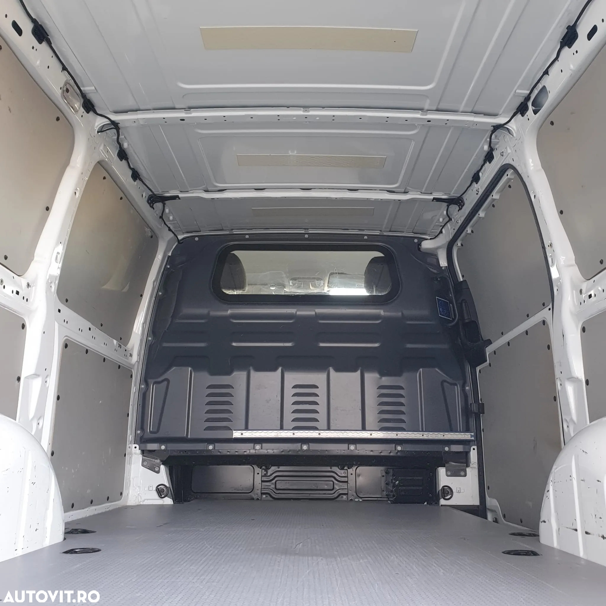 Mercedes-Benz VITO 114 CDI - 12
