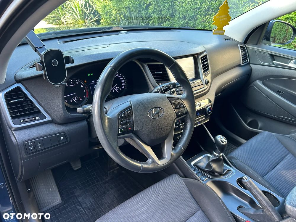 Hyundai Tucson blue 1.6 GDi 2WD Navi - 10
