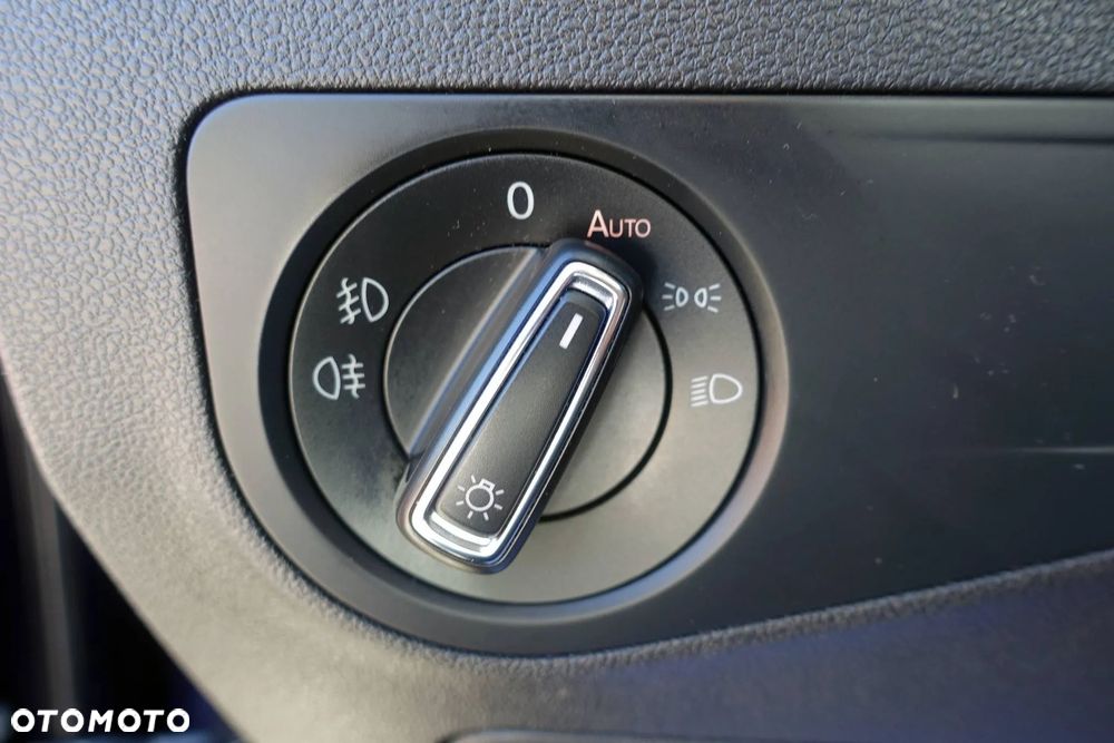Volkswagen Tiguan 2.0 TDI SCR Elegance - 34