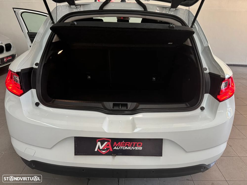 Renault Mégane 1.5 dCi Confort - 24