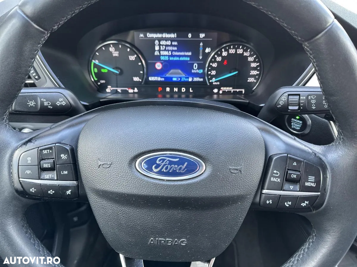 Ford Kuga 2.5 Duratec PHEV Titanium - 9