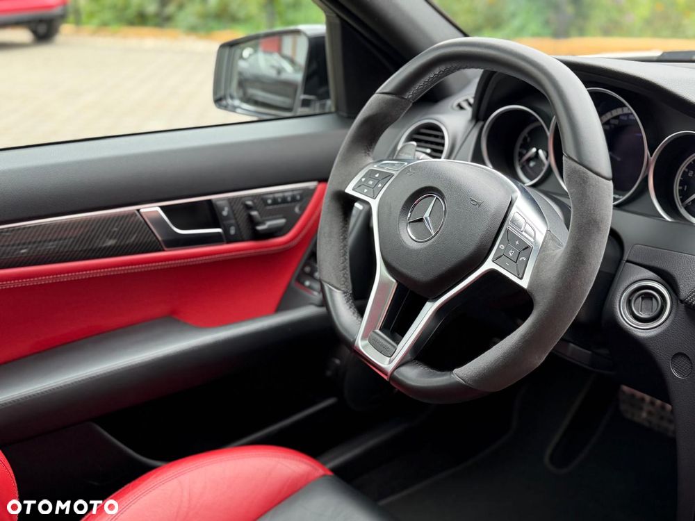 Mercedes-Benz Klasa C AMG 63 - 6