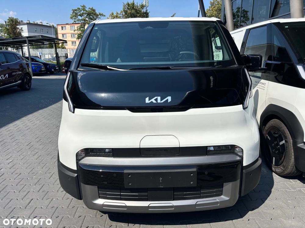 Kia PV5 - 4